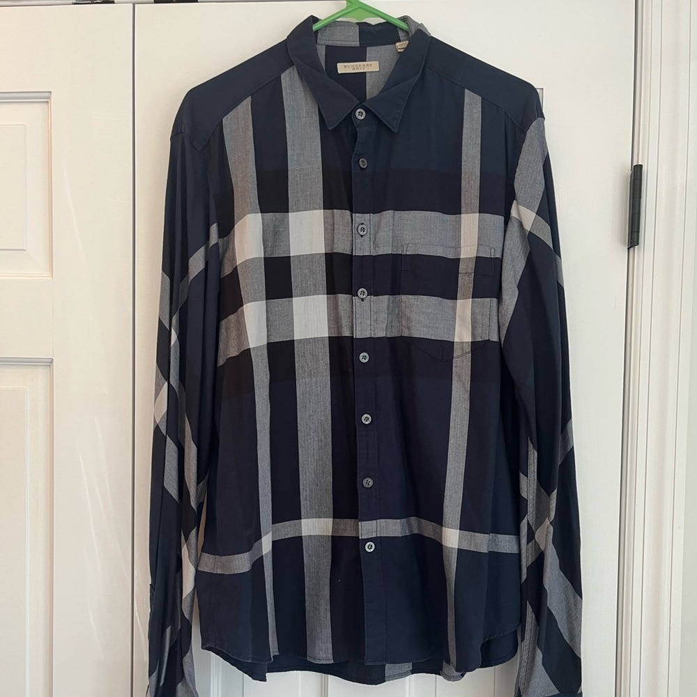 BURBERRY MENS DRESS SHIRT! Like new!!!! Worn once!!!